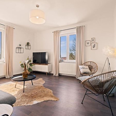 Wohnen Im Alten Bahnhof Inkl Balkon - 5 Min Zum Ravensburger Spieleland Meckenbeuren Exterior foto